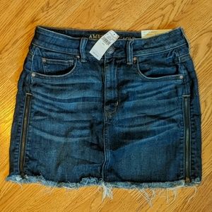 NEVER WORN HAS TAG! Jean skirt